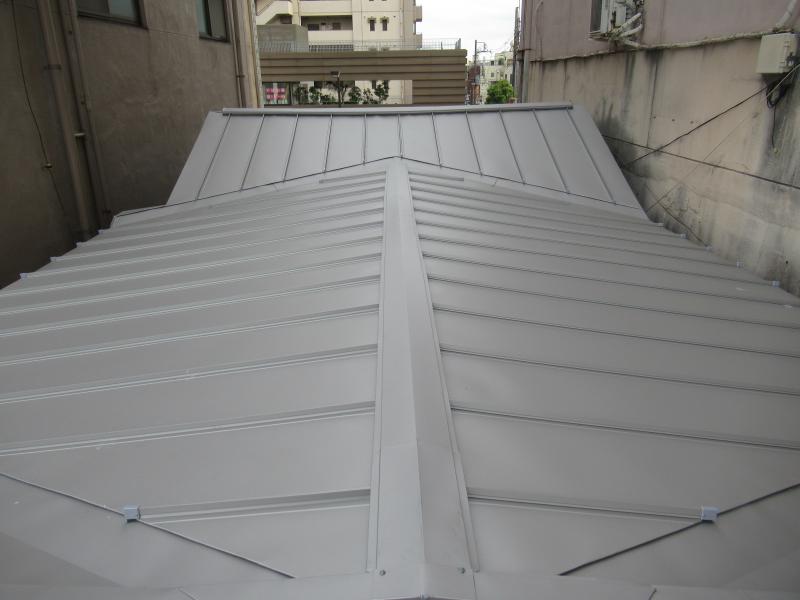 手塚猛邸屋根改修工事